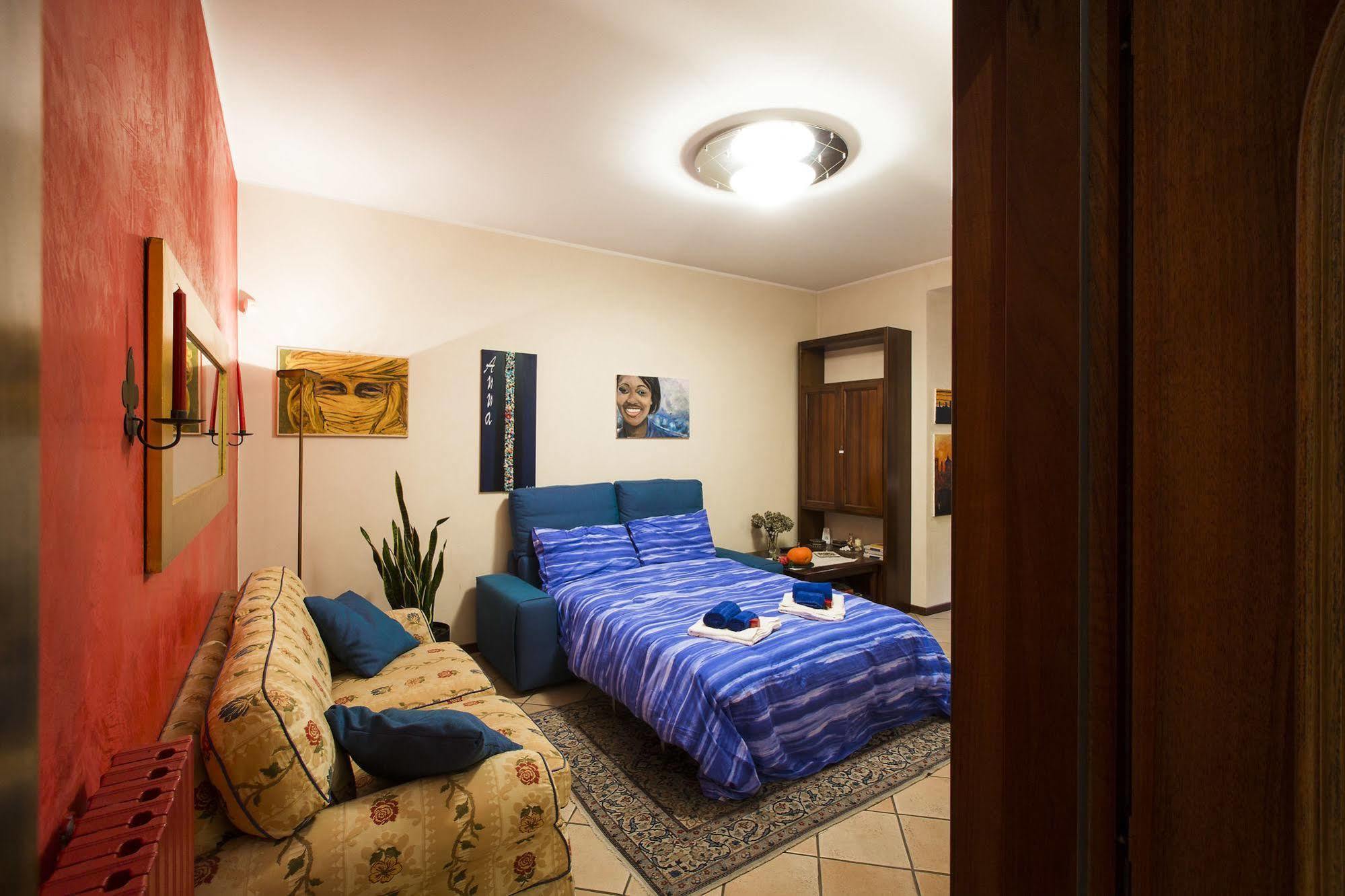La Rosa Scarlatta Apartment Bergamo Bagian luar foto